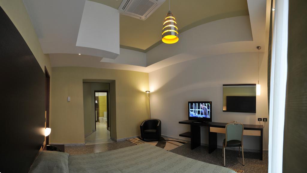 Grand Hotel Italiano Benevento Phòng bức ảnh
